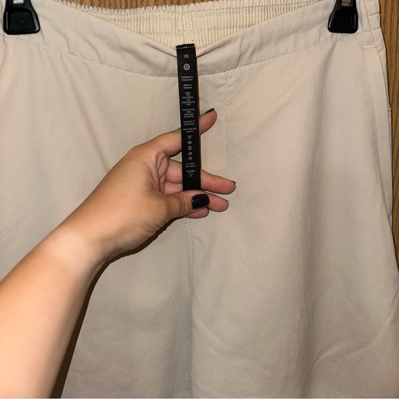 Men’s LULULEMON New Venture Trouser *Pique Fabric Natural Ivory Size XS - Picture 8 of 15